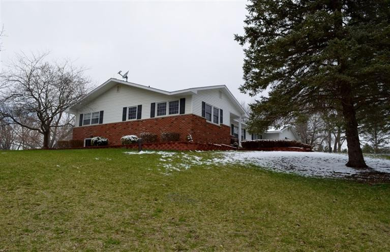 7374 Kothe Road Manchester, MI 48158 - Photo 8 of 37 Photo 8