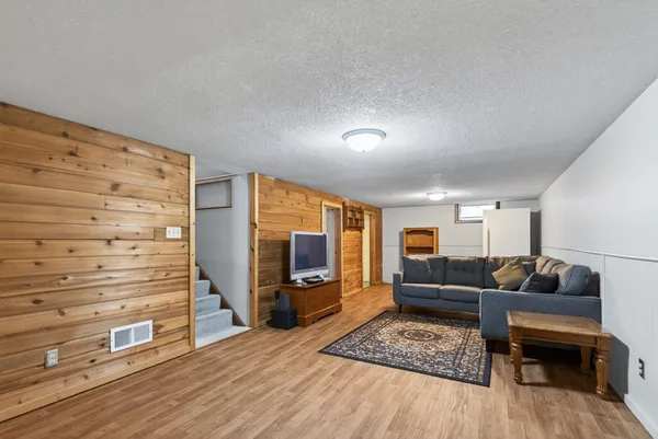 $360,000 | 9447 Pilgrim Lane North, Maple Grove, MN 55369