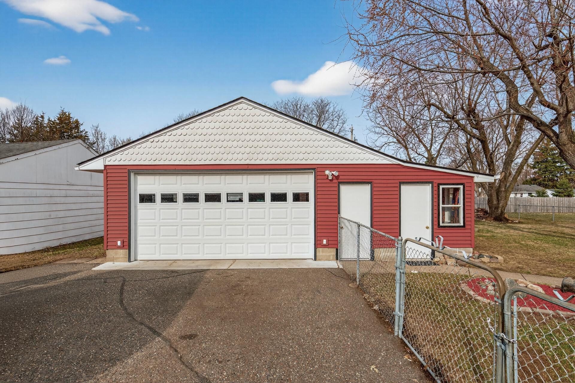 9447 Pilgrim Lane North Maple Grove, MN 55369 - Photo 30 of 65