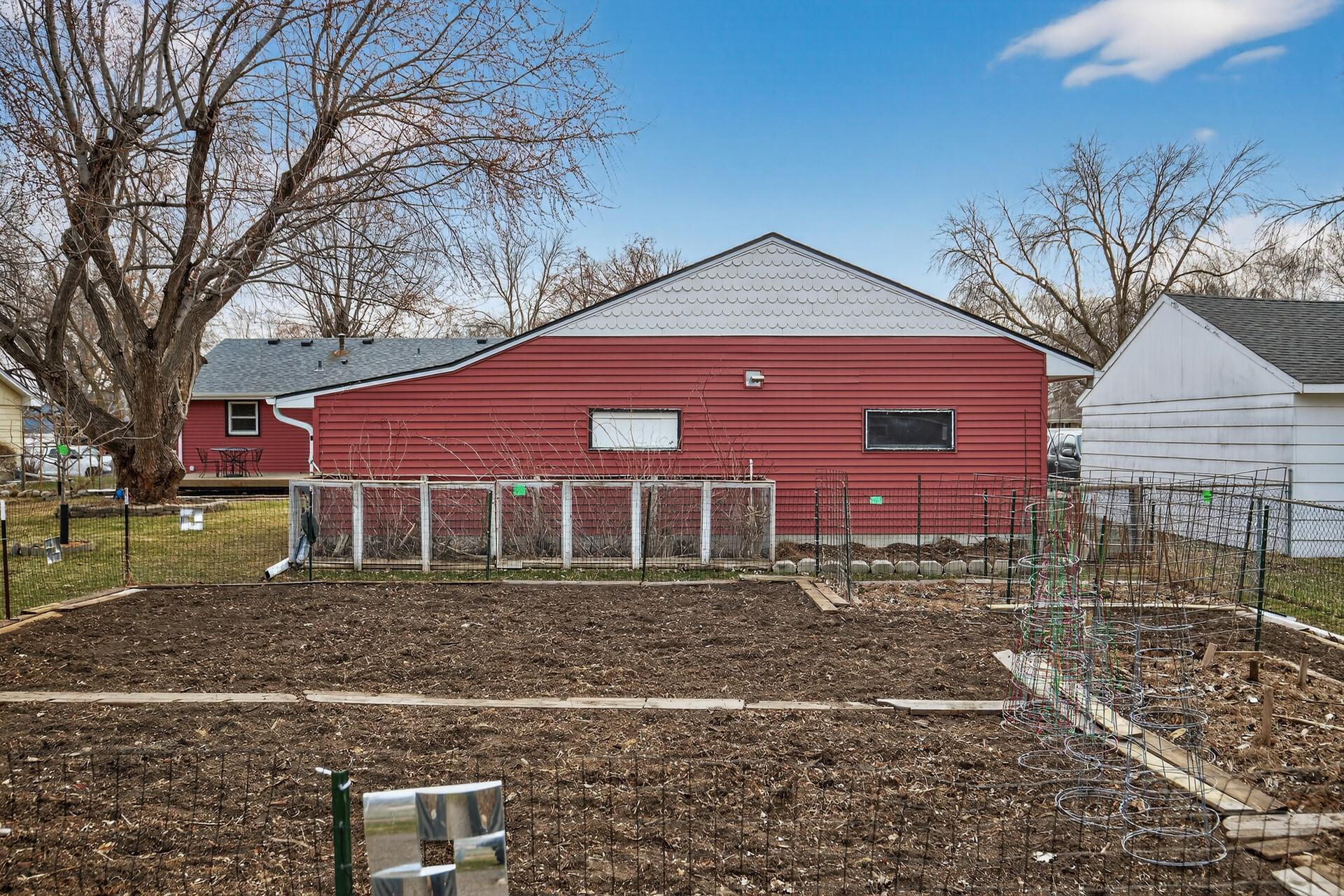 9447 Pilgrim Lane North Maple Grove, MN 55369 - Photo 37 of 65