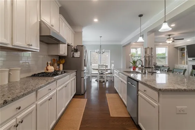 $850,000 | 301 Cochin Drive, Woodstock, GA 30188