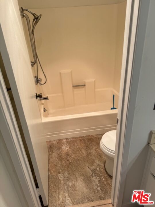 1208 Raintree Circle Culver City, CA 90230 - Photo 11 of 19