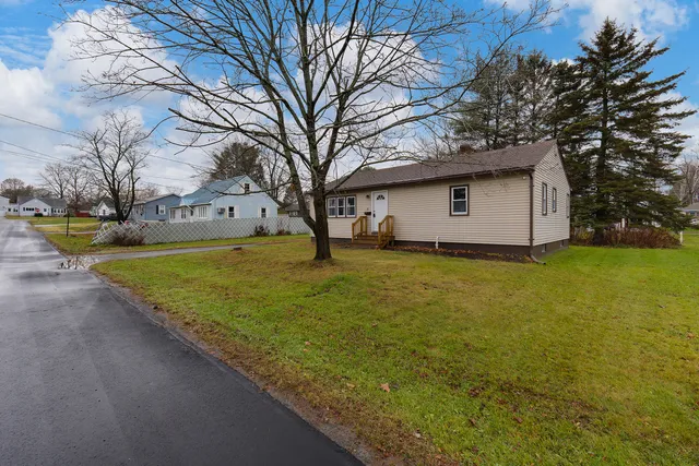 $299,900 | 15 Bolduc Avenue, Winslow, ME 04901