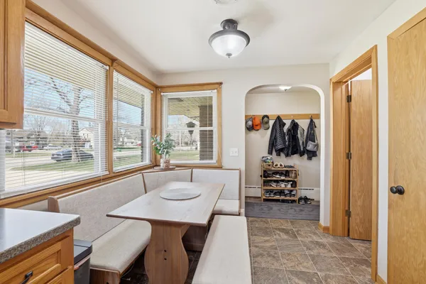 $325,000 | 115 South Walnut Street, Belle Plaine, MN 56011