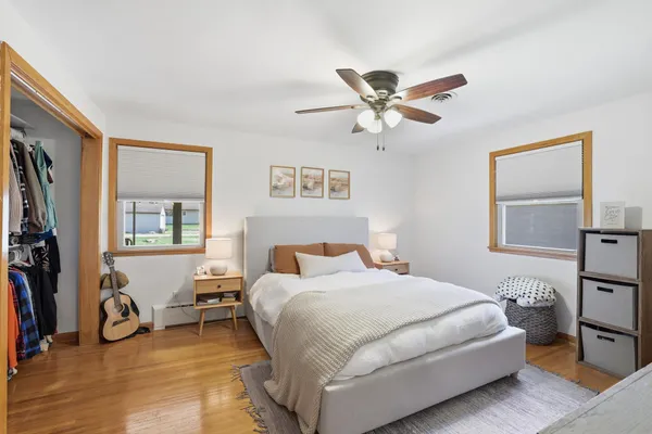 $325,000 | 115 South Walnut Street, Belle Plaine, MN 56011