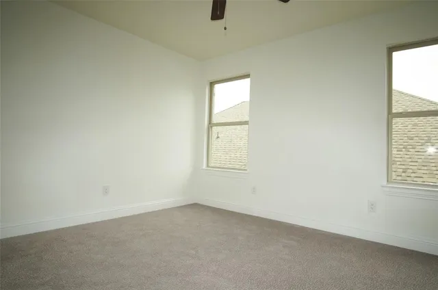 $3,000 | 1708 Prestwick Lane, Ennis, TX 75119