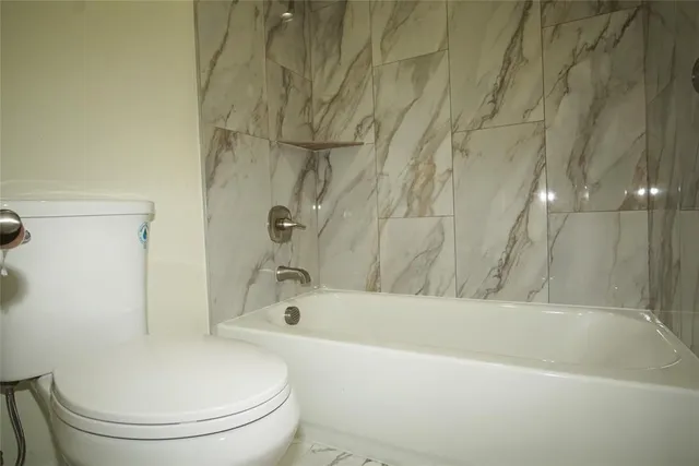 $3,000 | 1708 Prestwick Lane, Ennis, TX 75119