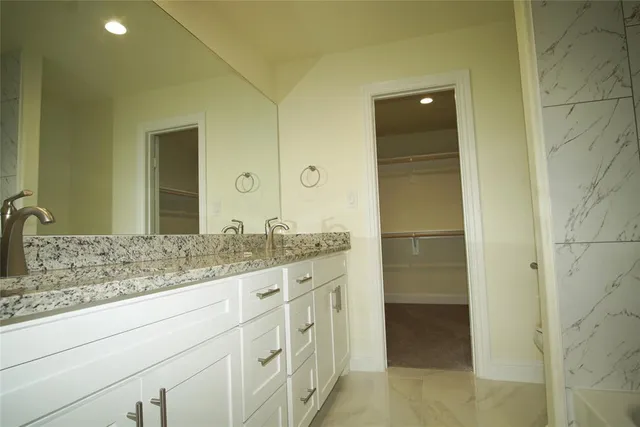 $3,000 | 1708 Prestwick Lane, Ennis, TX 75119