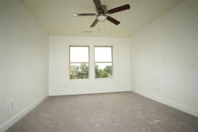 $3,000 | 1708 Prestwick Lane, Ennis, TX 75119