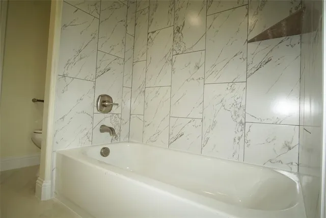 $3,000 | 1708 Prestwick Lane, Ennis, TX 75119