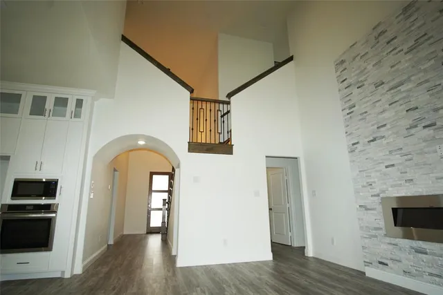 $3,000 | 1708 Prestwick Lane, Ennis, TX 75119