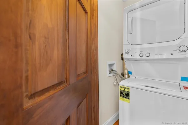 $3,600 | 506-508 Orange Street, Unit 2, New Haven, CT 06511