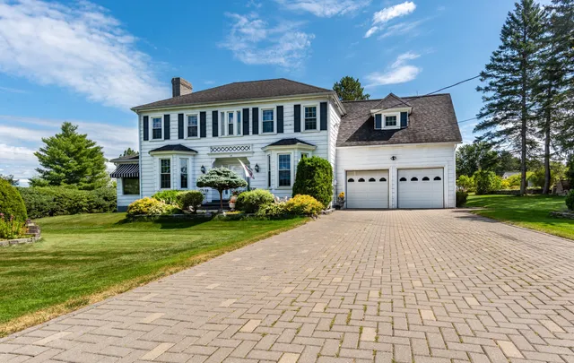 $299,900 | 114 19th Avenue, Madawaska, ME 04756