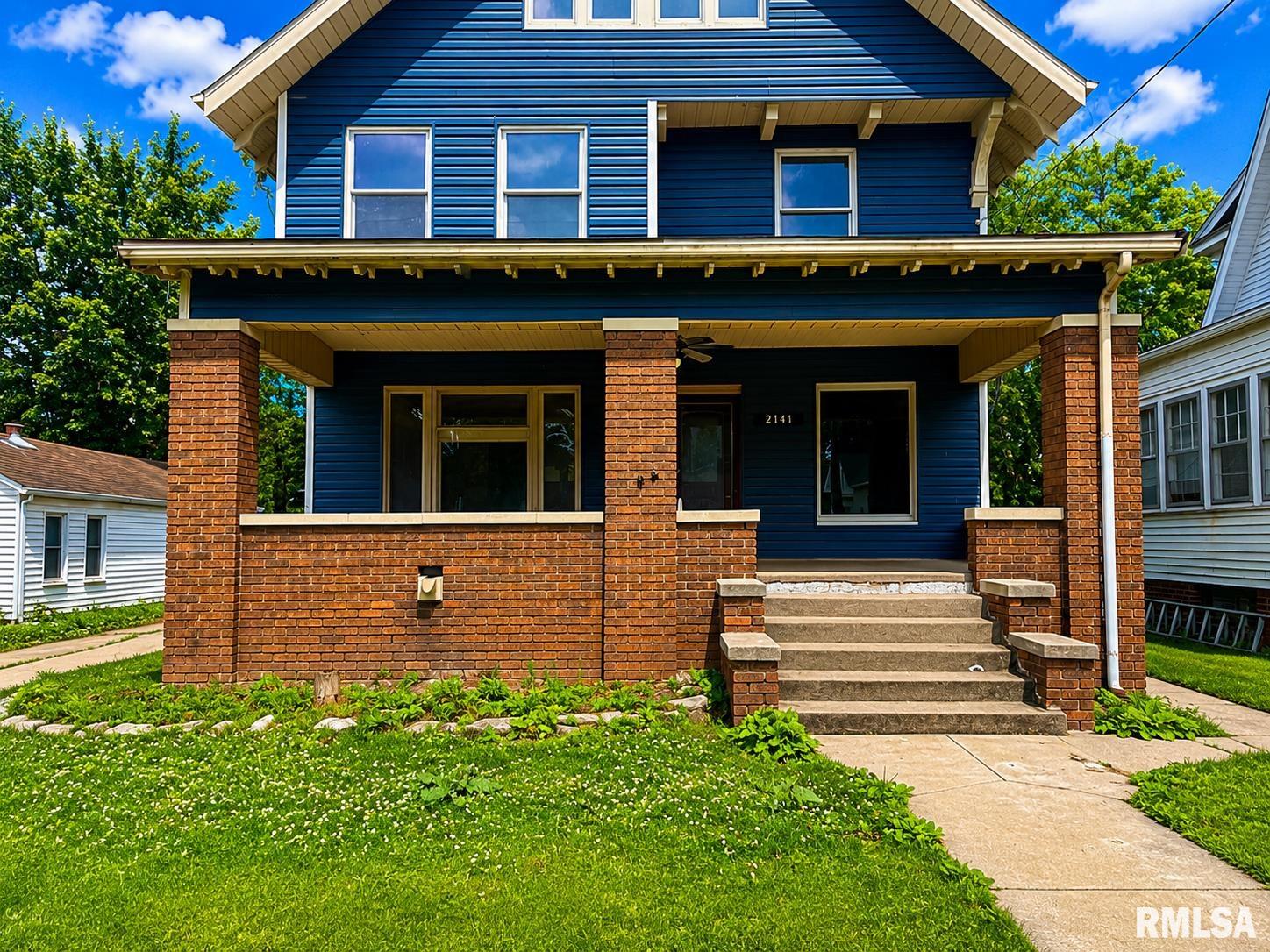 2141 North Prospect Road Peoria, IL 61603 - Photo 1 of 42