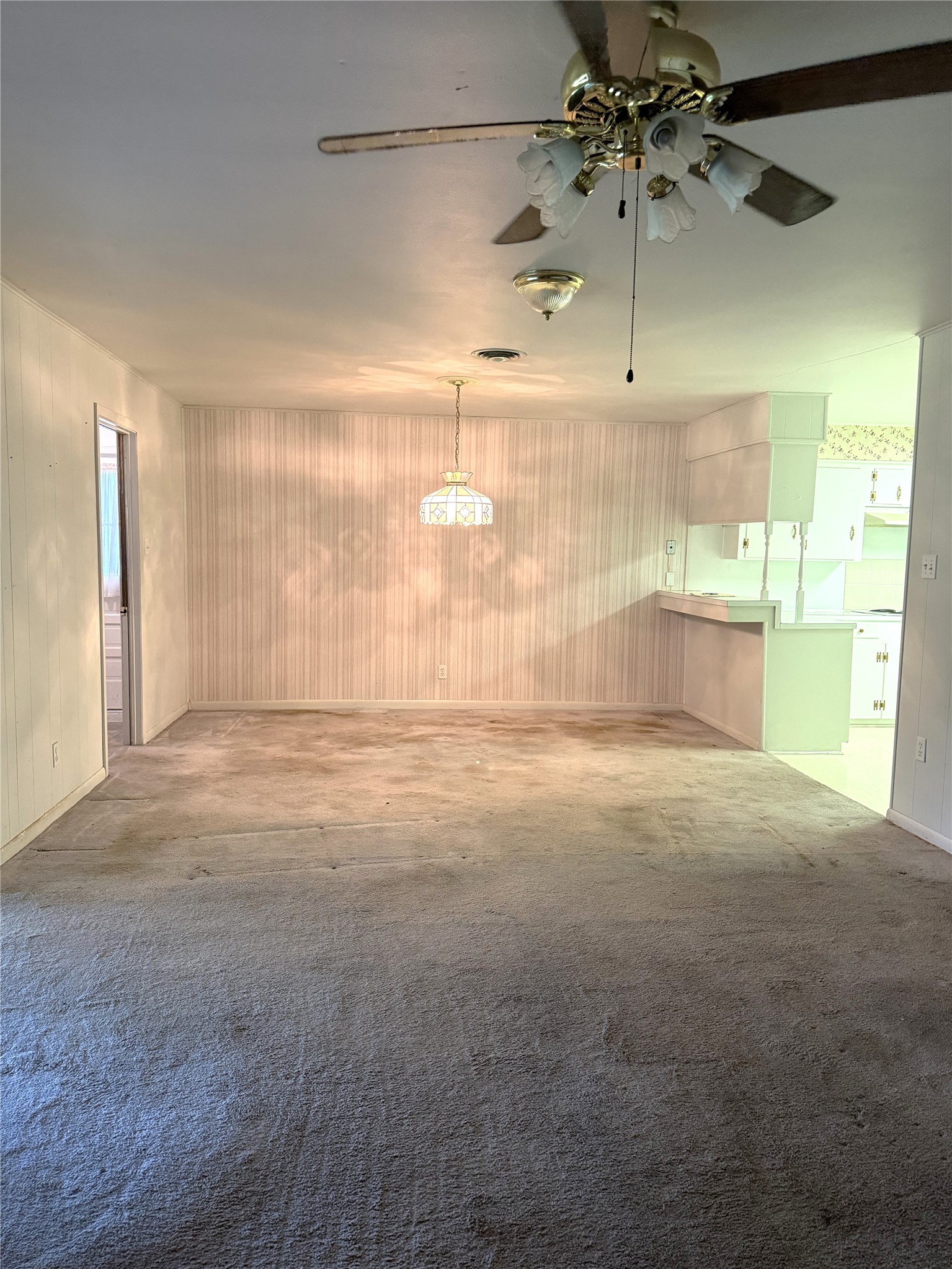1036 8th Street Hempstead, TX 77445 - Photo 7 of 27 Dining Room
