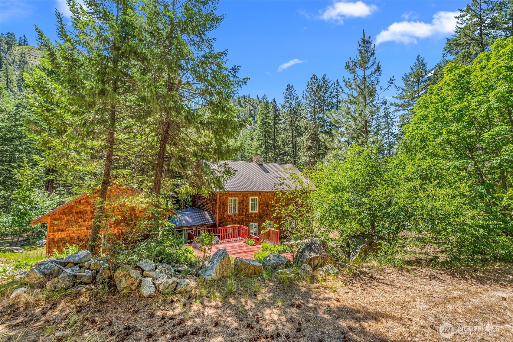4650 Navarre Coulee Road Chelan, WA 98816 - Photo 33 of 40