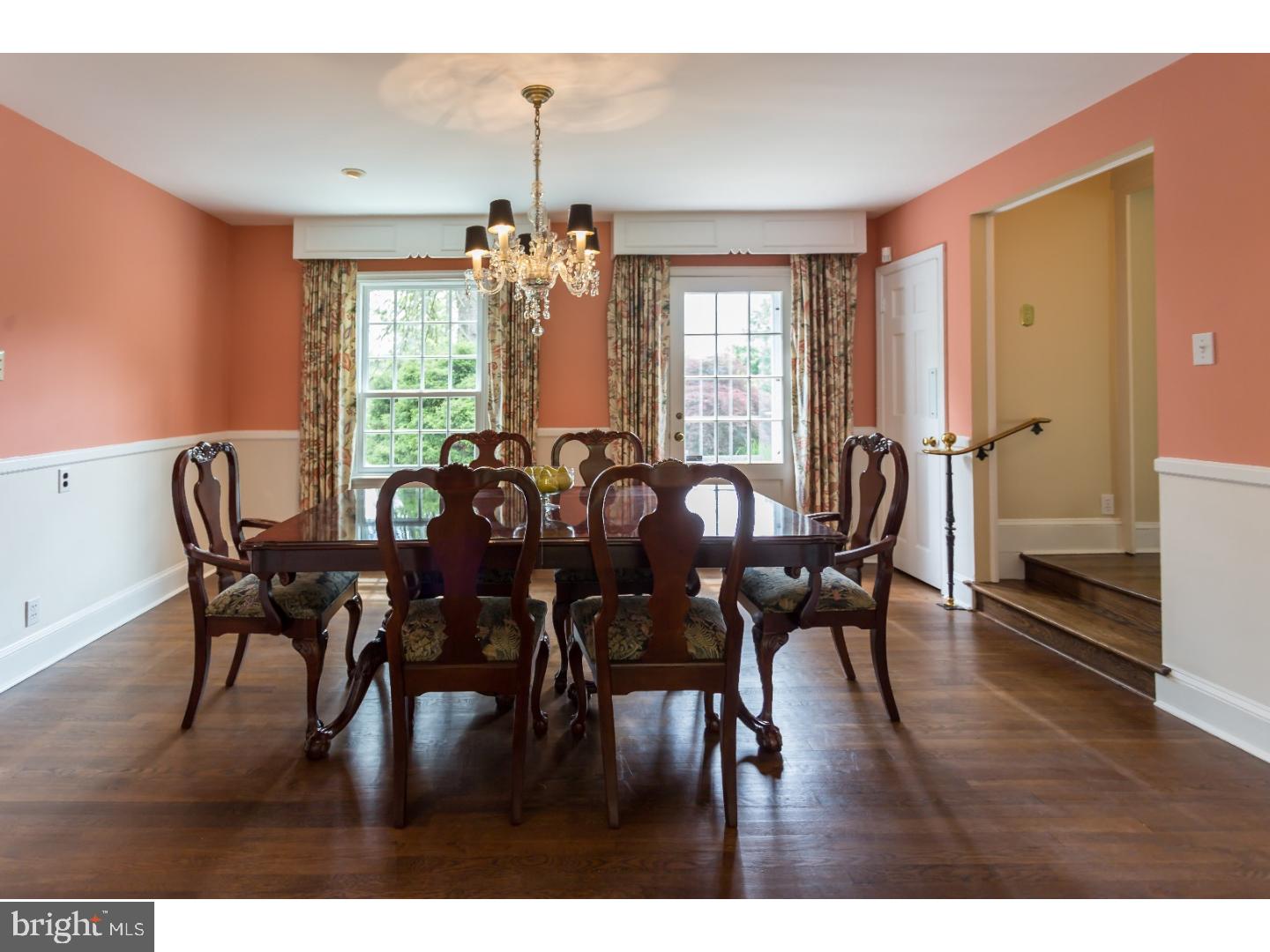 432 Newtown Road Berwyn, PA 19312 - Photo 5 of 25 Dining Room