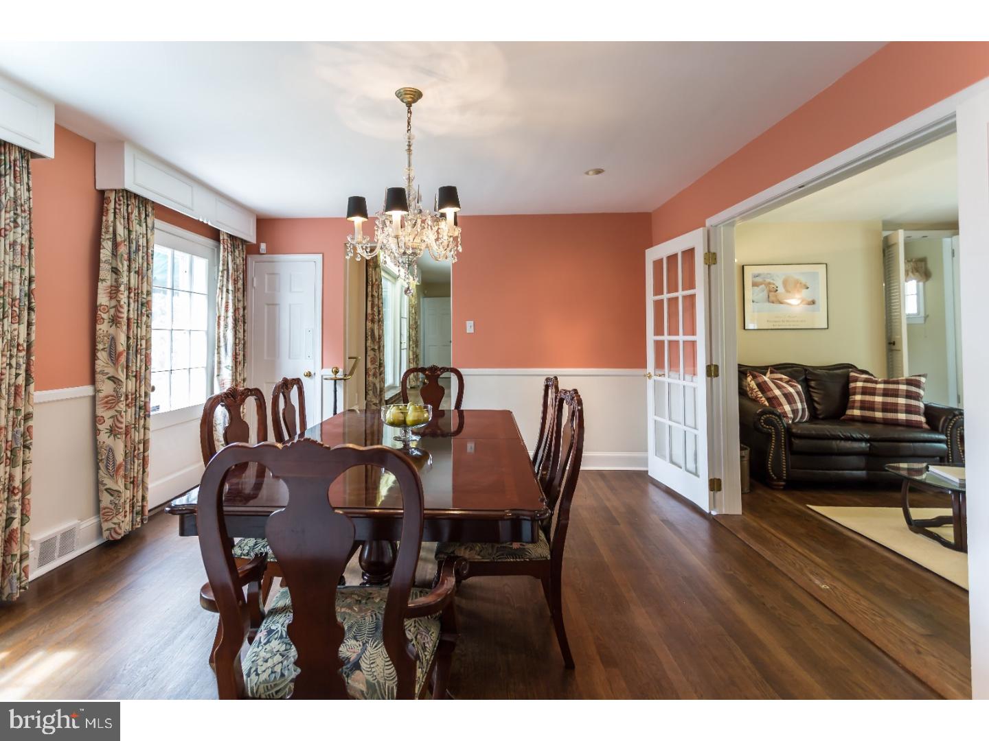 432 Newtown Road Berwyn, PA 19312 - Photo 6 of 25 Dining Room