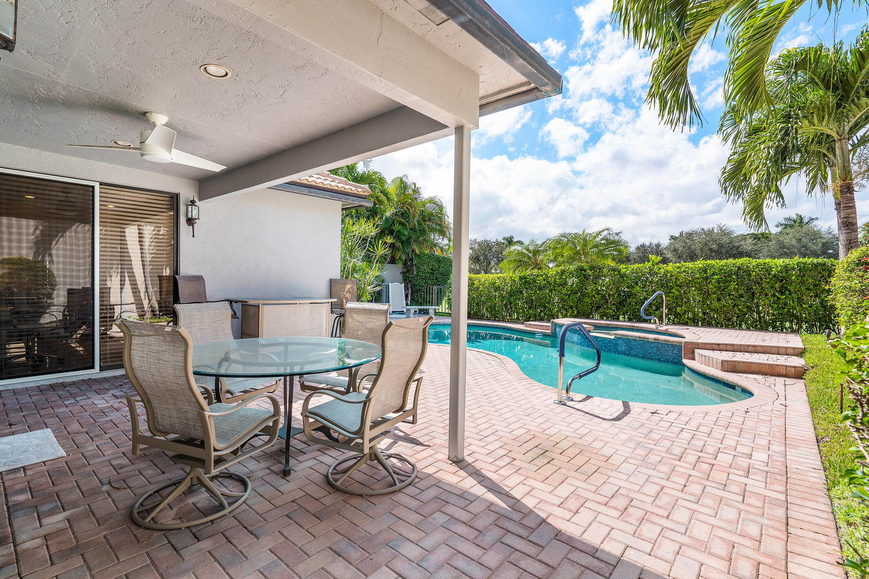 17171 Ryton Lane Boca Raton, FL 33496 - Photo 6 of 49 Patio/Pool