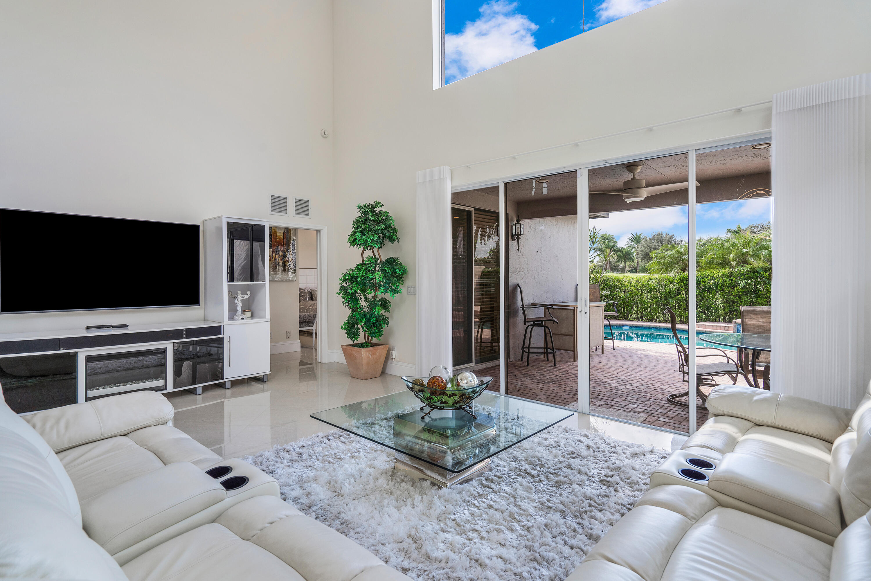 17171 Ryton Lane Boca Raton, FL 33496 - Photo 8 of 49 Living Area