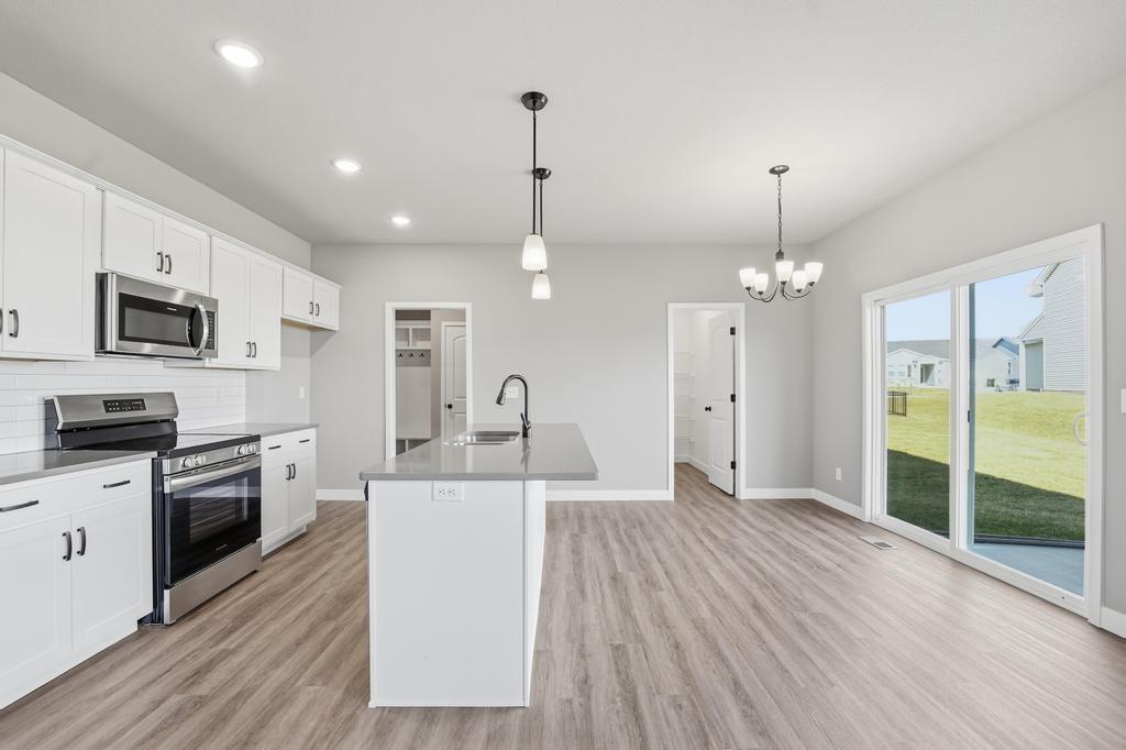 12429 South Redwood Street Lee's Summit, MO 64086 - Photo 23 of 23