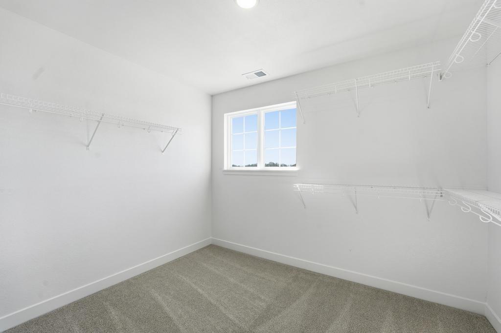 12429 South Redwood Street Lee's Summit, MO 64086 - Photo 8 of 23