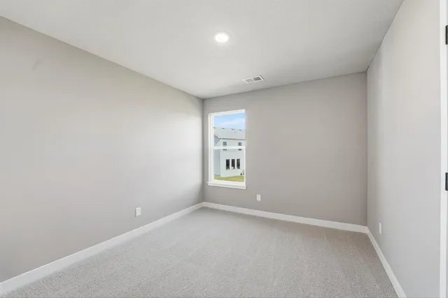 $355,218 | 12429 South Redwood Street, Lee's Summit, MO 64086