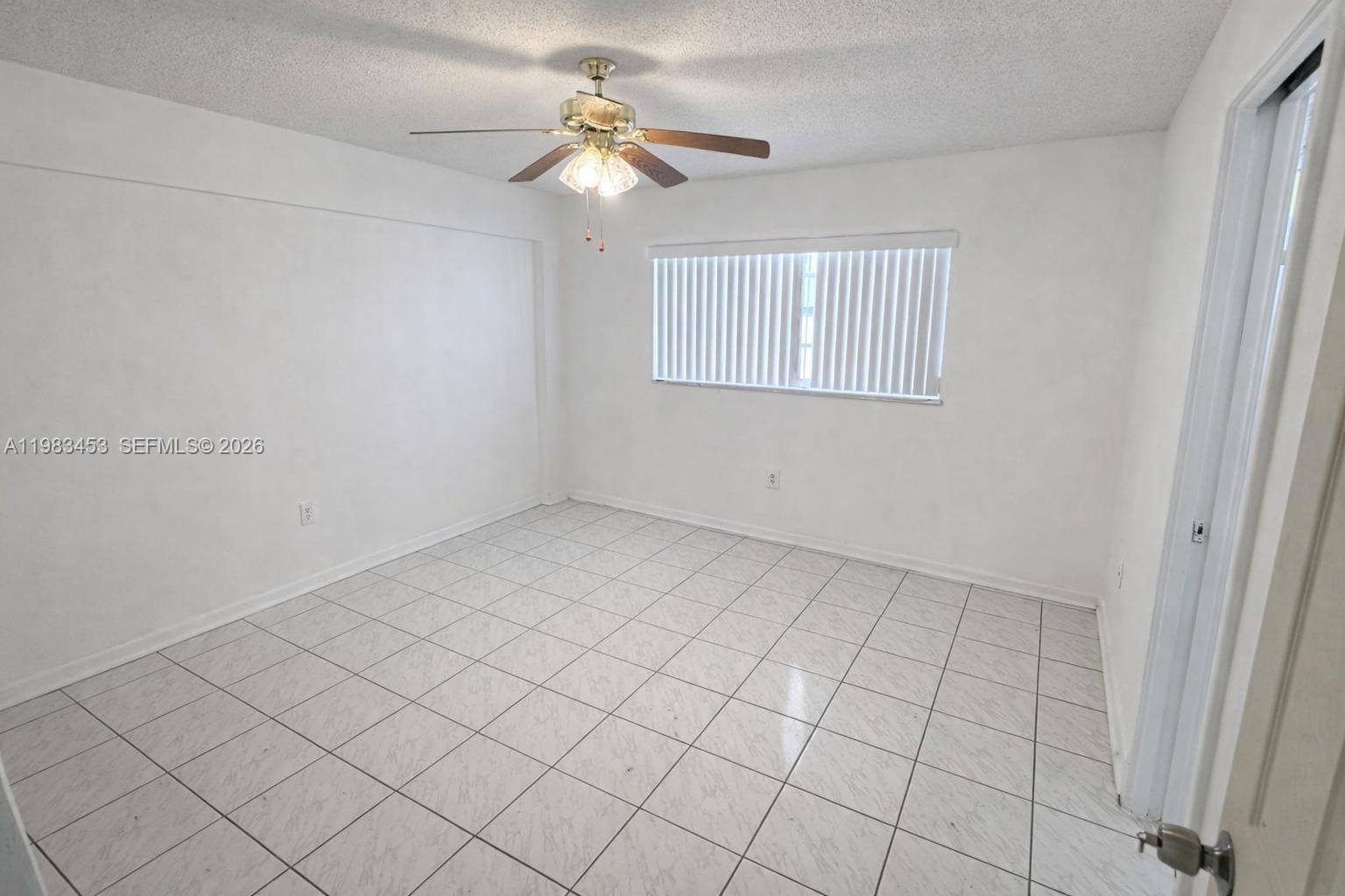 1630 West 46th Street, Unit 514B Hialeah, FL 33012 - Photo 15 of 22 Second bedroom