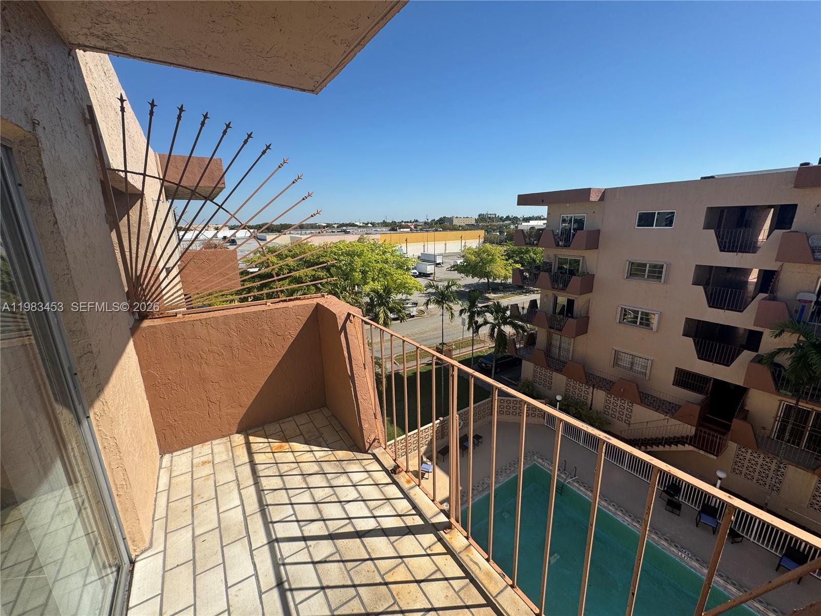 1630 West 46th Street, Unit 514B Hialeah, FL 33012 - Photo 19 of 22