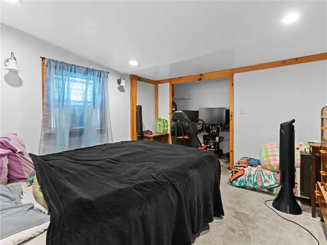 $375,000 | 57 Twin Lakes Avenue, Coventry, RI 02816