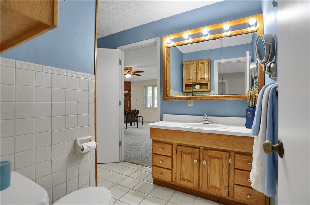 4742 South Franklin Road Indianapolis, IN 46239 - Photo 13 of 26 Gallery Image 13