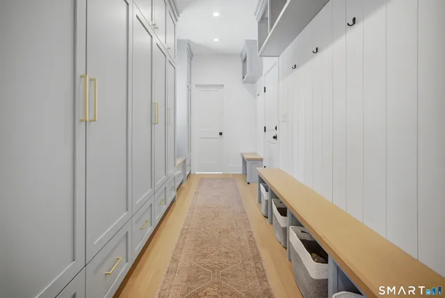 $1,629,000 | 196 Robin Lane, Fairfield, CT 06824