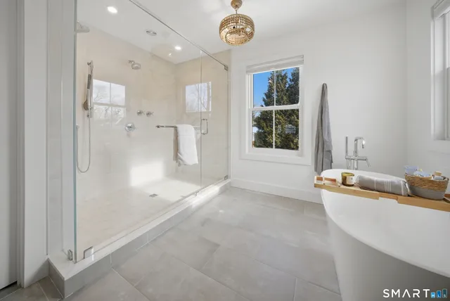 $1,629,000 | 196 Robin Lane, Fairfield, CT 06824