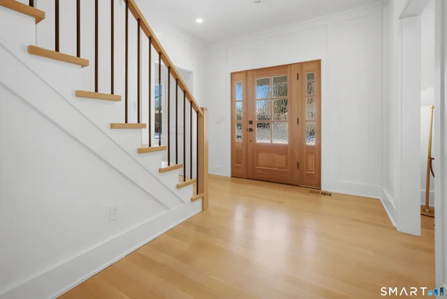 $1,629,000 | 196 Robin Lane, Fairfield, CT 06824