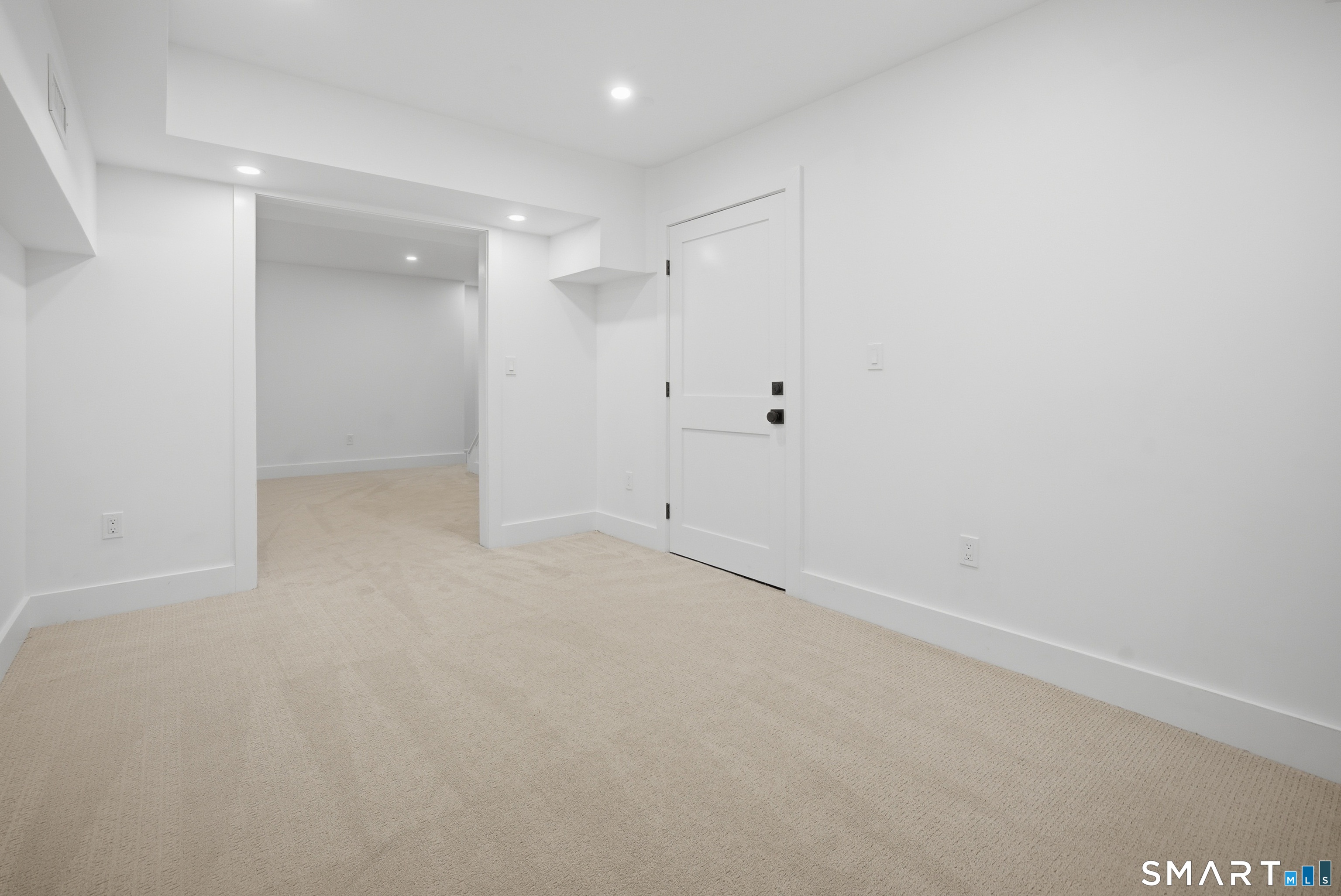 196 Robin Lane Fairfield, CT 06824 - Photo 35 of 37 a view of an empty room