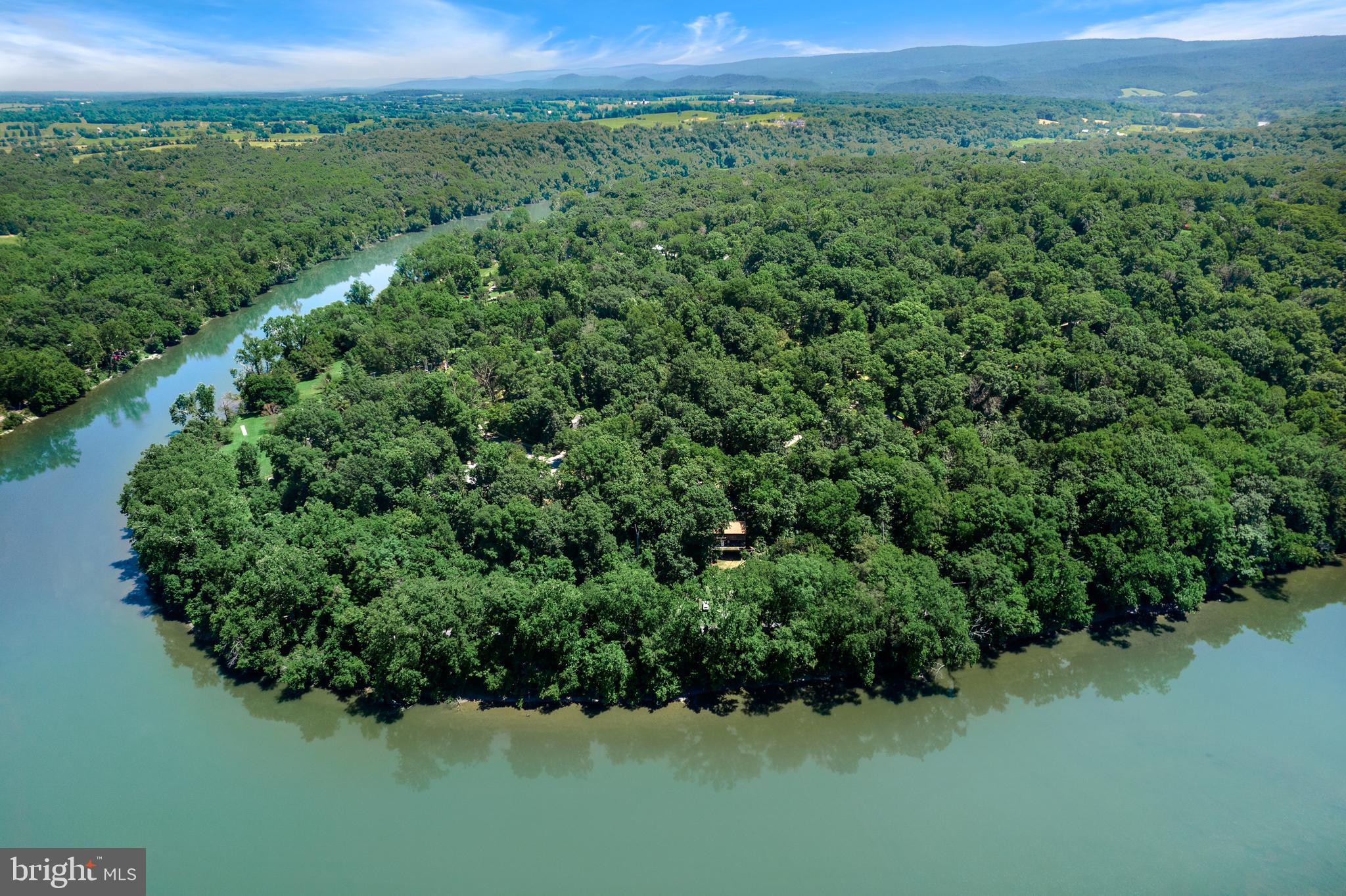 79 Beech Road Front Royal, VA 22630 - Photo 5 of 26 Loop of the Shenandoah River