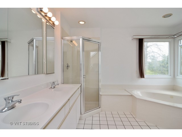 604 Raintree Road Buffalo Grove, IL 60089 - Photo 14 of 21