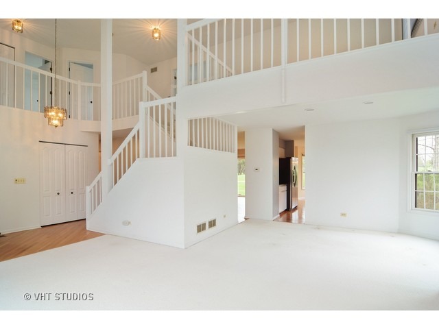 604 Raintree Road Buffalo Grove, IL 60089 - Photo 5 of 21