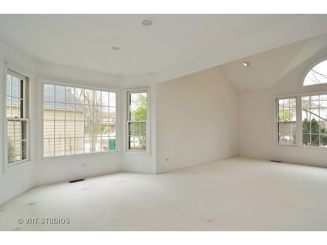 604 Raintree Road Buffalo Grove, IL 60089 - Photo 6 of 21