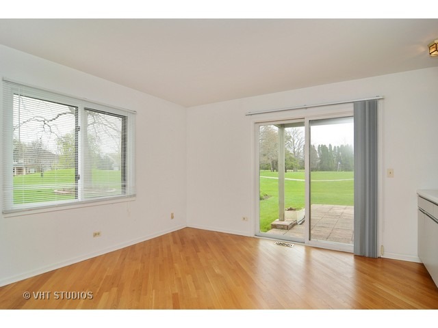 604 Raintree Road Buffalo Grove, IL 60089 - Photo 8 of 21