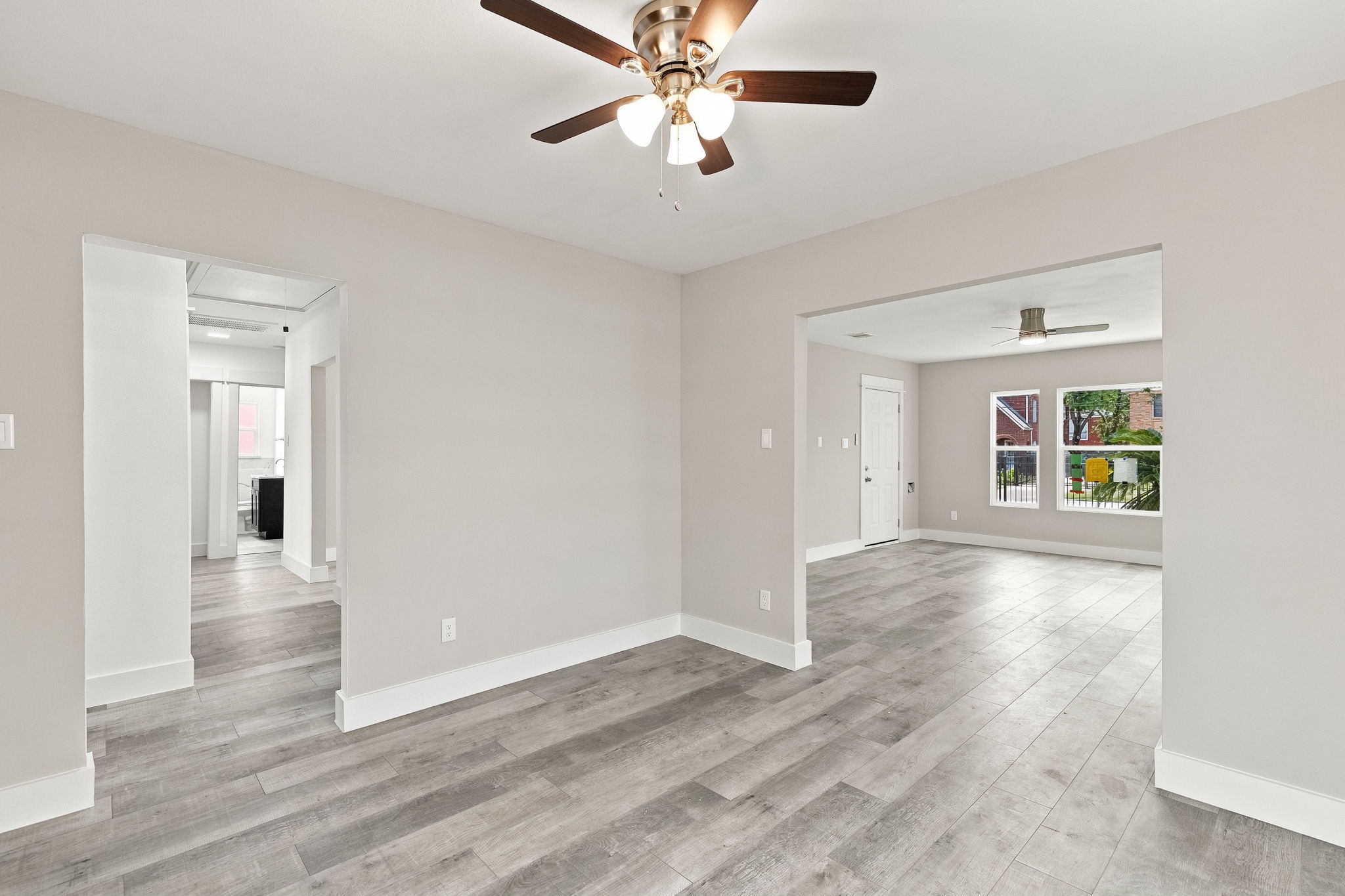 1825 Rosedale Street Houston, TX 77004 - Photo 4 of 16