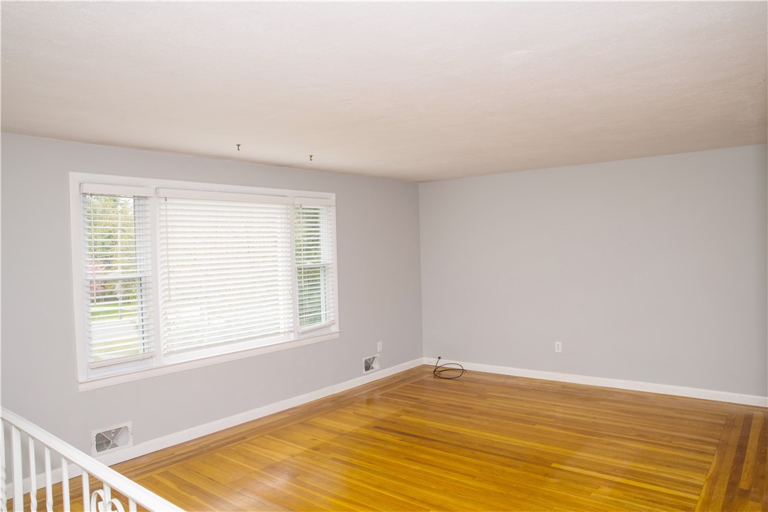 785 Centerville Road Warwick, RI 02886 - Photo 7 of 30