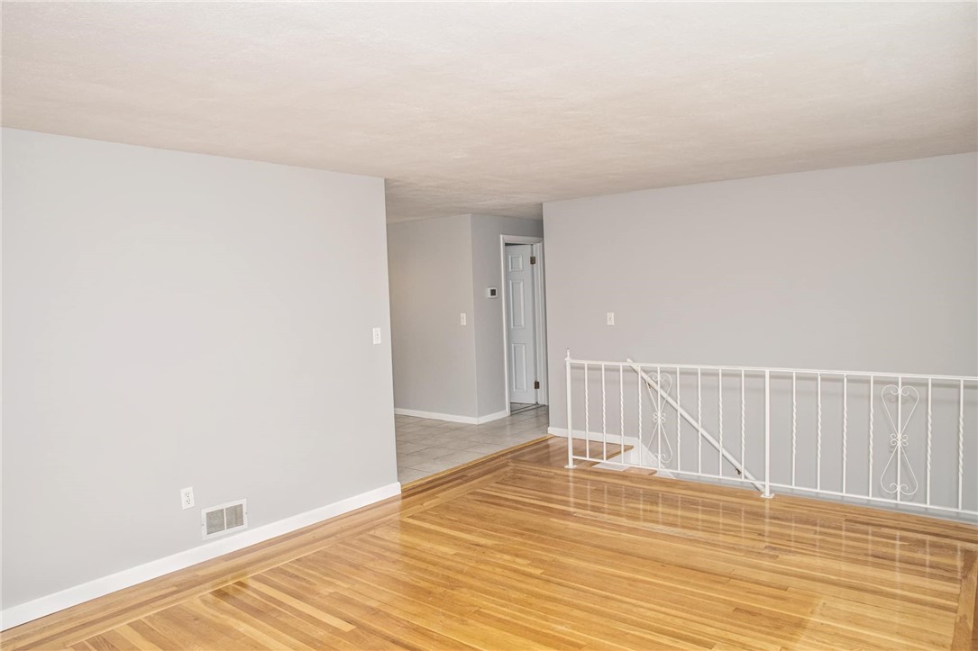 785 Centerville Road Warwick, RI 02886 - Photo 8 of 30