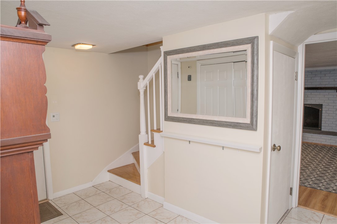 785 Centerville Road Warwick, RI 02886 - Photo 10 of 30