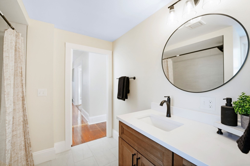 9 River Road Mattapoisett, MA 02739 - Photo 18 of 40