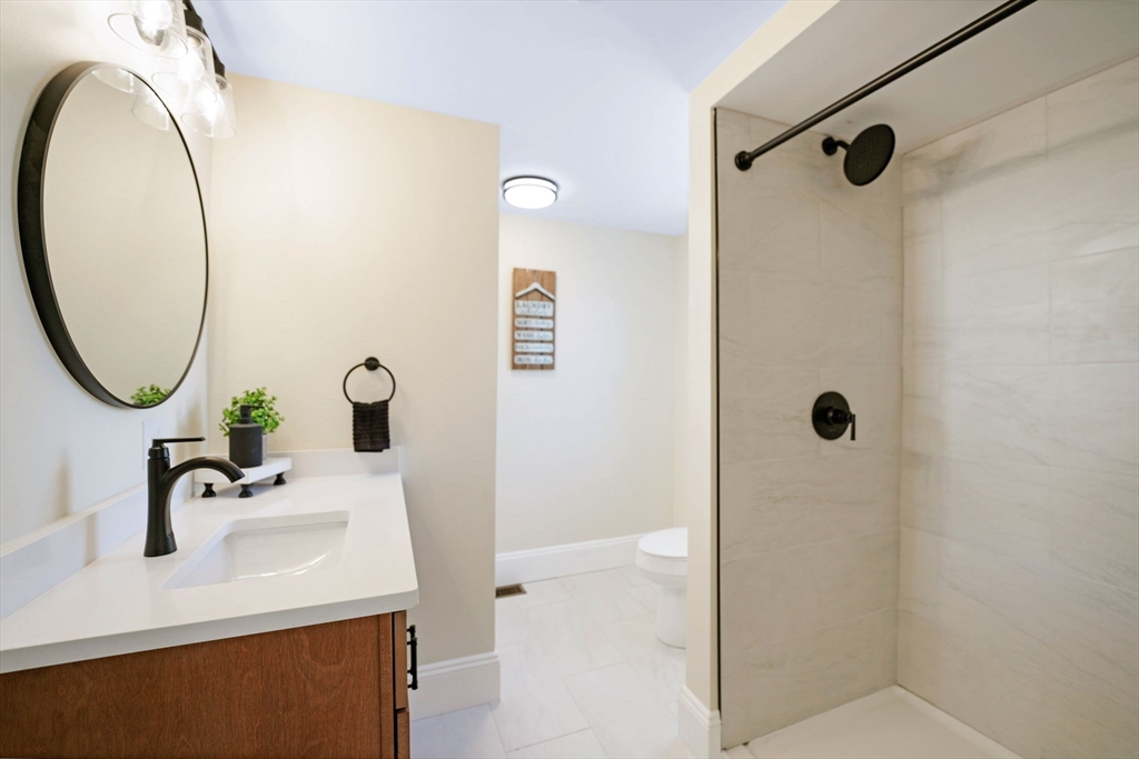 9 River Road Mattapoisett, MA 02739 - Photo 19 of 40