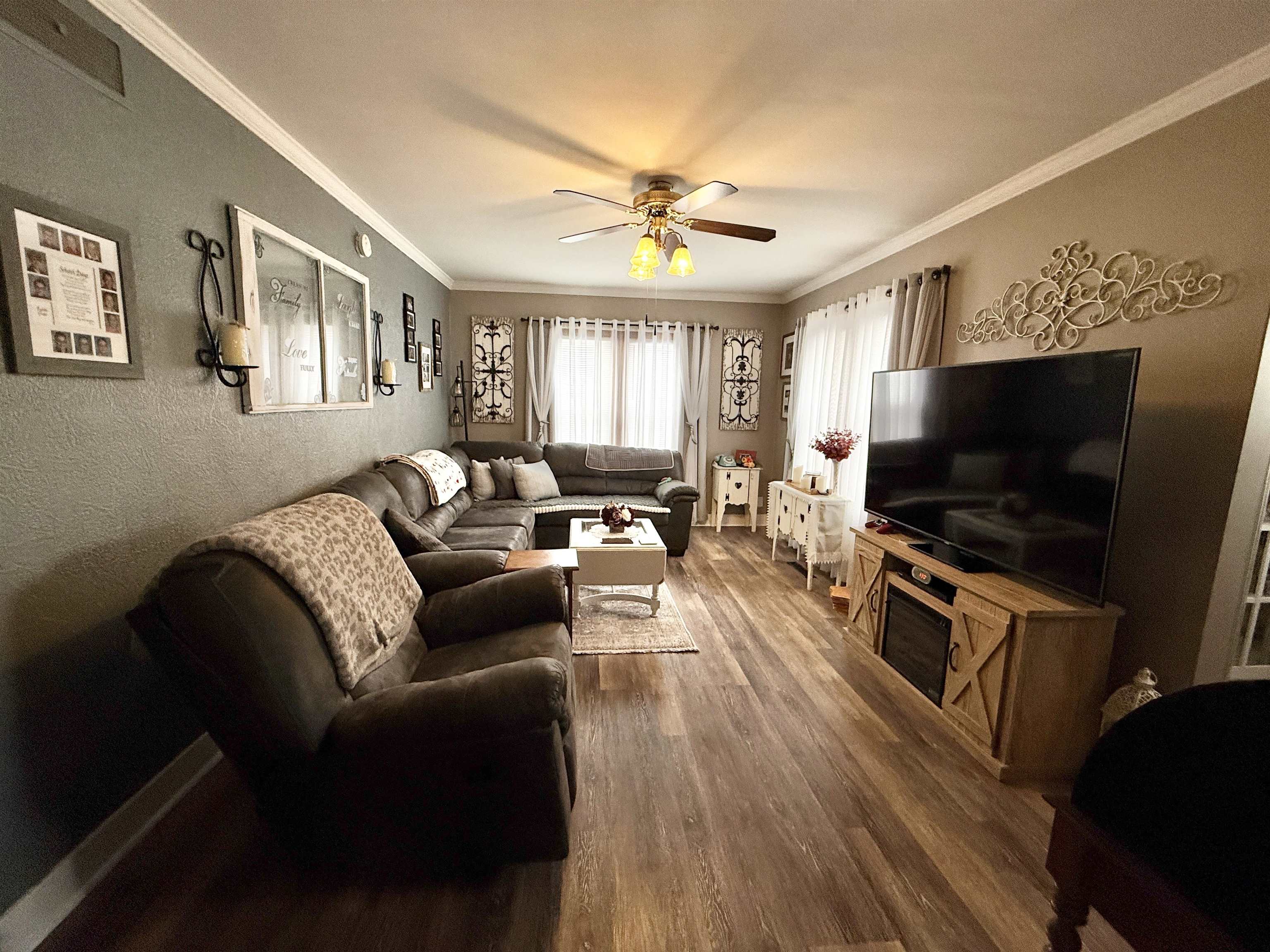 118 Ausable State Road Bay City, MI 48706 - Photo 8 of 37 Gallery Image 8