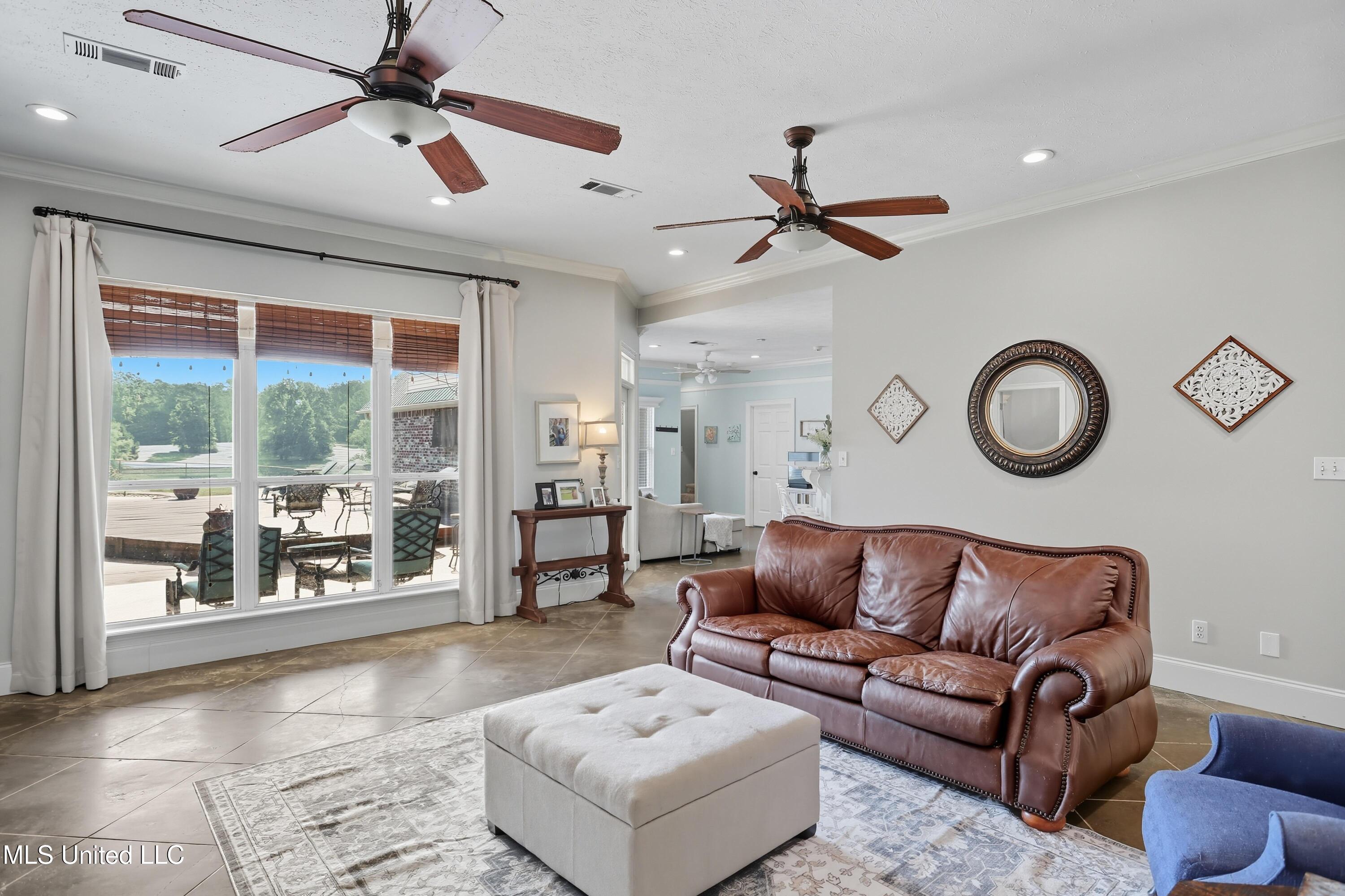 226 Alliston Farm Road Florence, MS 39073 - Photo 13 of 86 IMG_0924