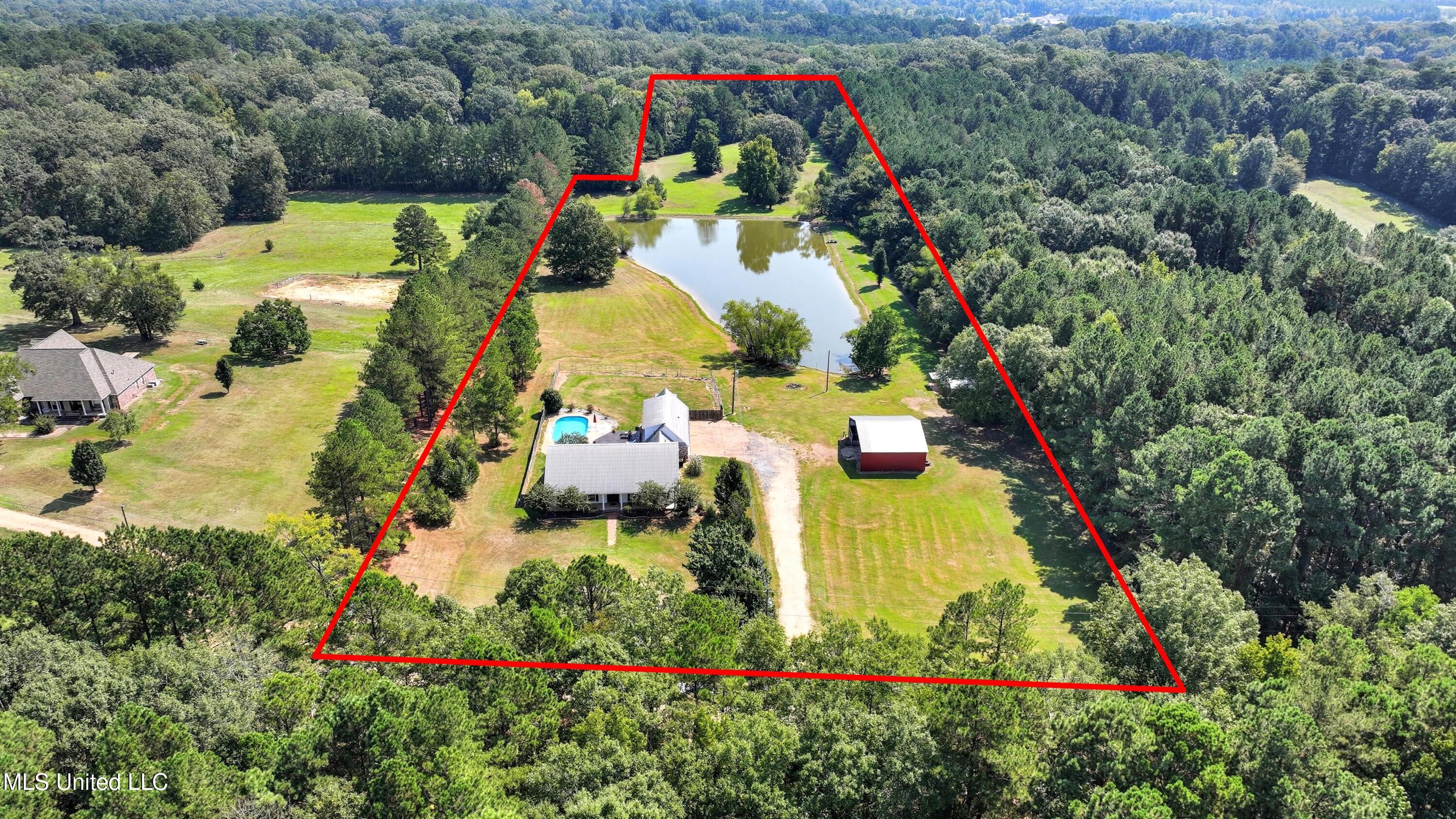 226 Alliston Farm Road Florence, MS 39073 - Photo 2 of 86 IMG_1008