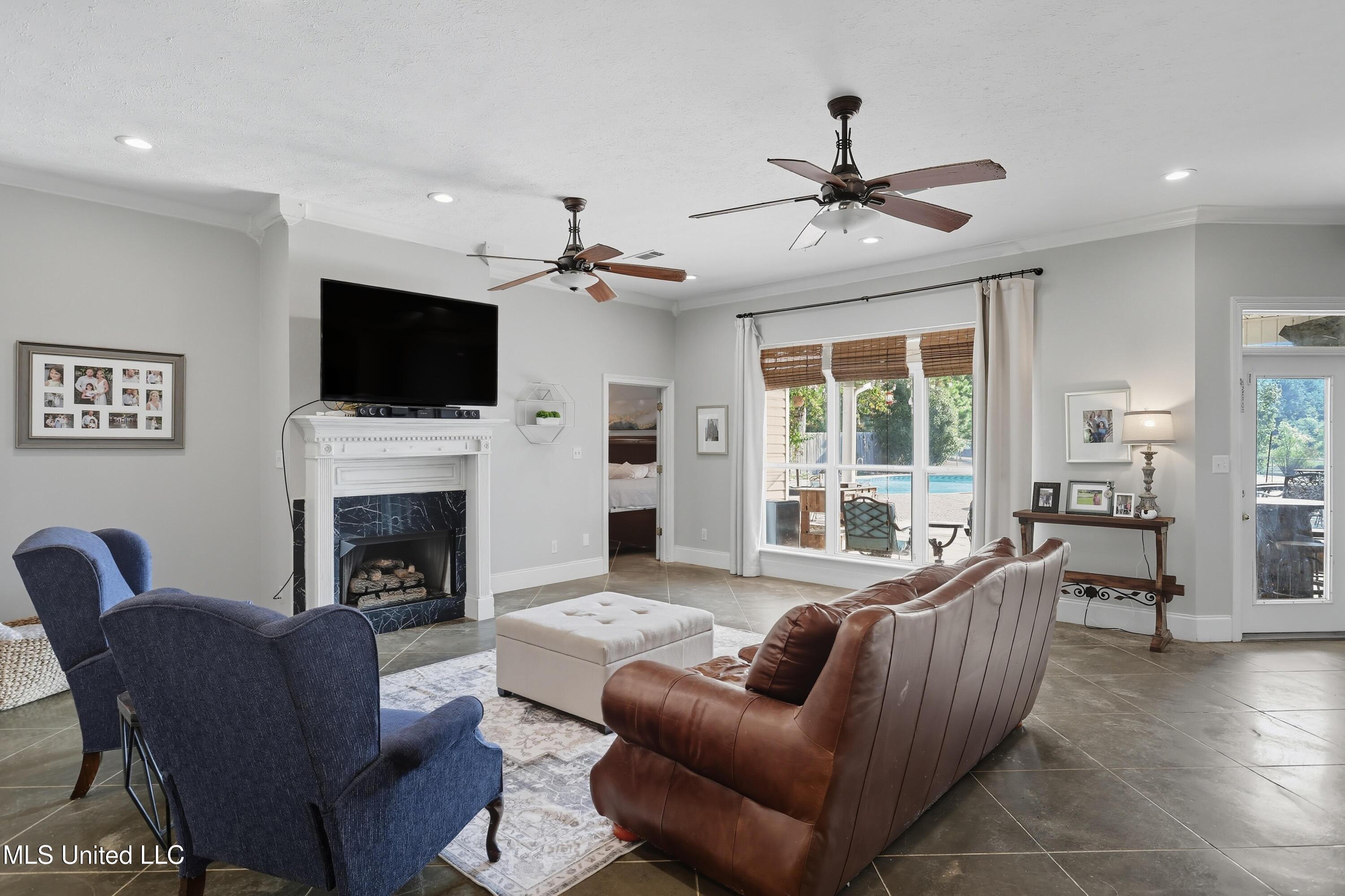 226 Alliston Farm Road Florence, MS 39073 - Photo 10 of 86 IMG_0921